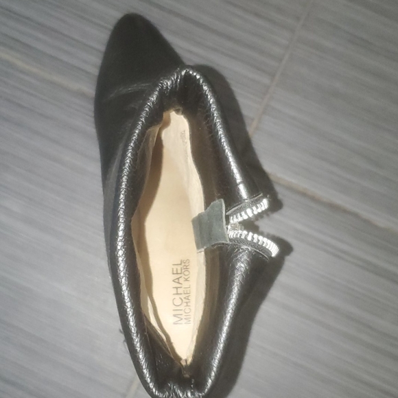 Michael Michael Kors Women's Bassey Boot - Picture 8 of 9